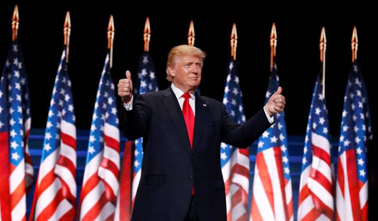 El candidato republicano a la presidencia, Donald Trump, ofrece un discurso durante el día de cierre de la Convención Nacional Republicana
