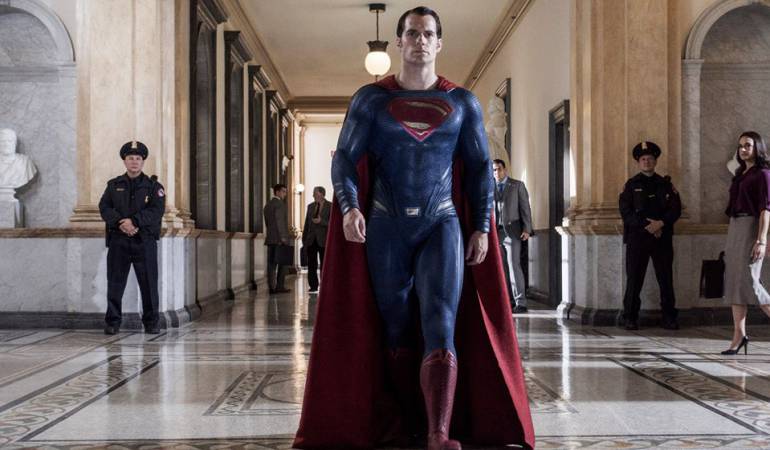 Mentiroso le dijeron a sobrino de Cavill por decir que su tío es Superman Mentiroso le dijeron a sobrino de Cavill por decir que su tío es Superman