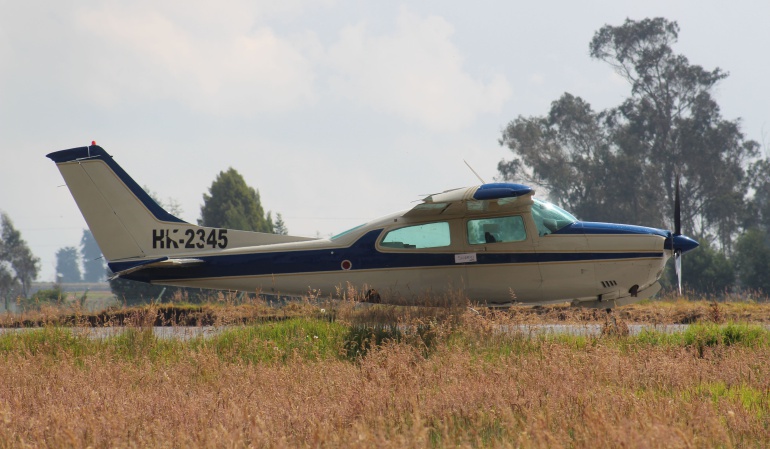 Avioneta se incendió cuando aterrizaba en el aeropuerto de Villavicencio, Meta: Avioneta se incendió cuando aterrizaba en el aeropuerto de Villavicencio, Meta