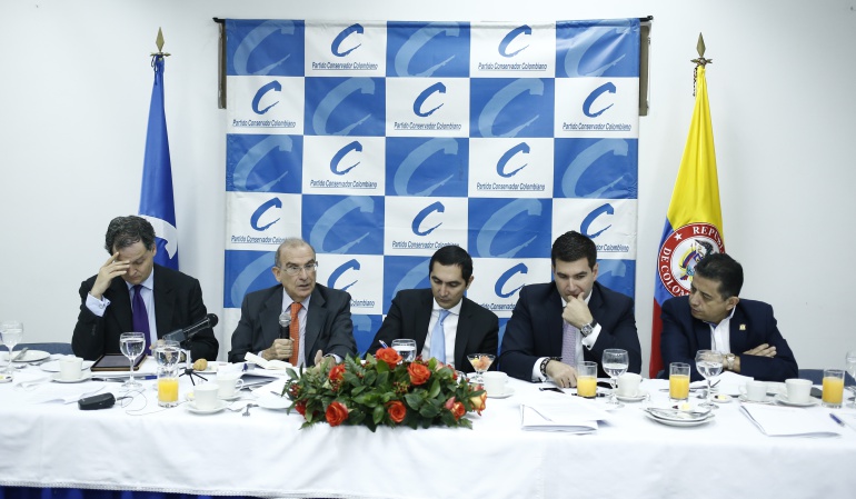 Conservadores al plebiscito: Conservadores dejan en remojo su postura frente al plebiscito