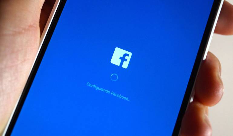 Entérese de cómo saber si alguien ajeno a usted entra a su Facebook