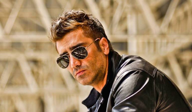 Alejandro Fernández en Las Vegas, foto ebrio: Alejandro Fernández, "profundamente avergonzado" por foto ebrio en Las Vegas