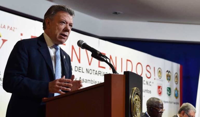 Cartillas de orientación sexual Mineducación: El gobierno no está promoviendo ninguna ideología de género: Santos