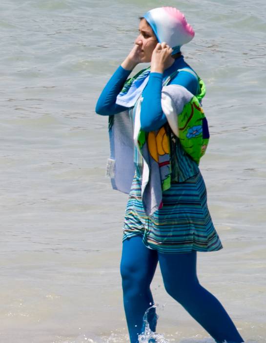 Prohibición del burkini en Marruecos: El burkini se prohíbe en piscinas de hoteles y clubes privados de Marruecos Prohibición del burkini en Marruecos: El burkini se prohíbe en piscinas de hoteles y clubes privados de Marruecos