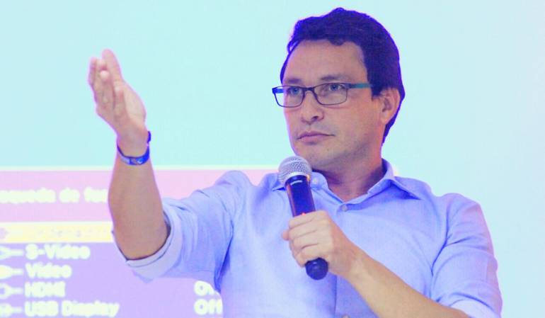 Acoso laboral exalcalde de Santa Marta Carlos Caicedo: Pliego de cargos contra exalcalde de Santa Marta, Carlos Caicedo, por acoso laboral
