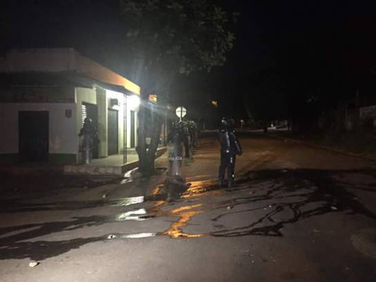 Disturbios Caquetá contra firma petrolera: Toque de queda en Paujíl, Caquetá, por disturbios Disturbios Caquetá contra firma petrolera: Toque de queda en Paujíl, Caquetá, por disturbios
