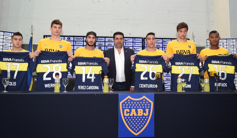 Barrios y Pérez fueron presentados con la camiseta de Boca