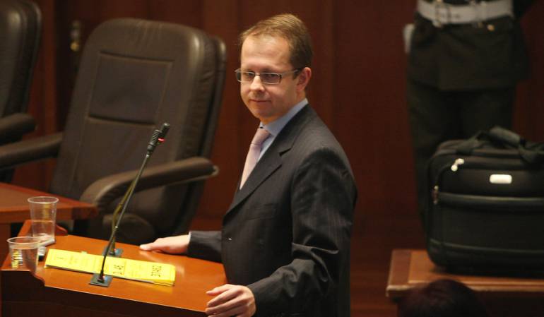 Jueza de EE.UU. niega la libertad bajo fianza a Andrés Felipe Arias