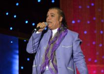 Famosos y seguidores de Juan Gabriel lamentan su muerte