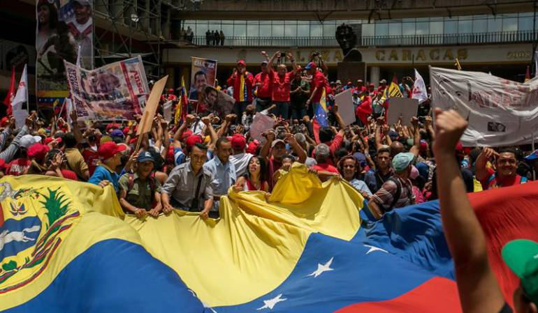 Toma de Caracas, Venezuela: Aumenta tensión en Venezuela por toma de Caracas