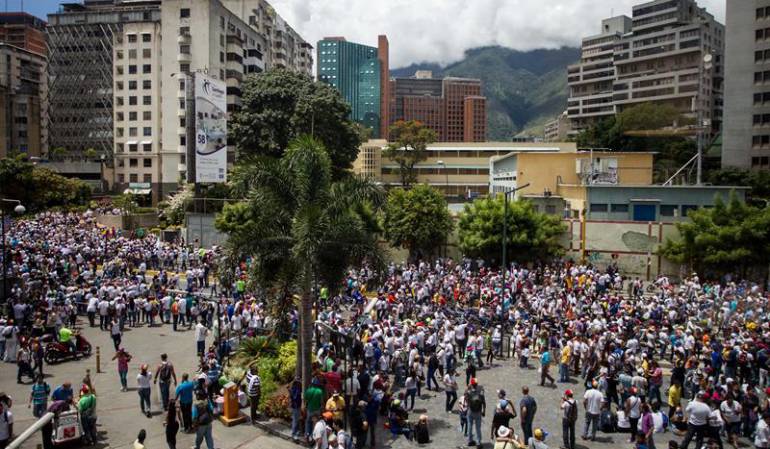 Marcha opositores revocatorio Maduro: Oposición venezolana dice más de 1.100.000 personas marcharon por revocatorio