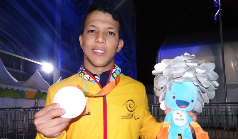 Juegos Paralímpicos: Nelson Crispín ganó medalla de plata en la natación