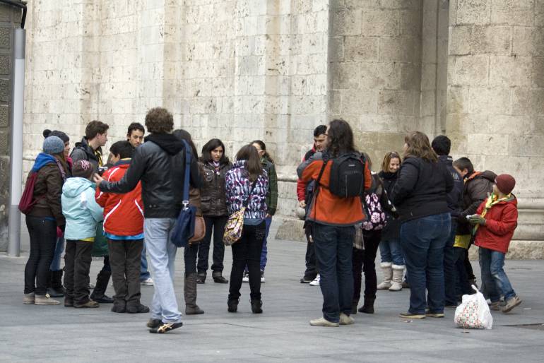 Adolescente de la extrema derecha: Los adolescentes de 16 años que podrían frenar el avance de la extrema derecha en Austria