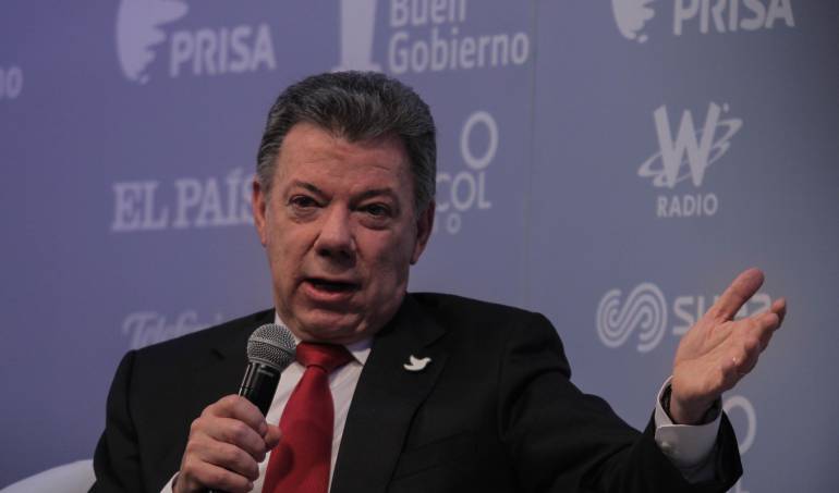 Corte vigilará que normas para la paz se ajusten a la constitución y la ley: Santos