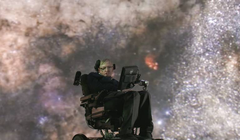 Stephen Hawking pide a la humanidad huir de la Tierra: Huir de la Tierra a otro planeta, pide Stephen Hawking