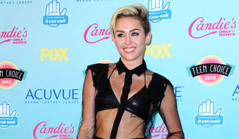 Miley Cyrus fan cambio de sexo: Miley Cyrus ayudó a una fan en su cambio de sexo