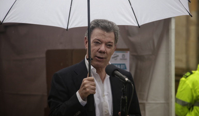 Proceso paz ELN: Liberación de exalcade León acerca la fase pública de diálogo de paz con ELN: Santos