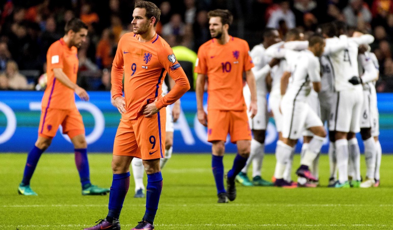 Holanda 0-1 Pogba: Francia vence a Holanda en Amsterdam y sigue al frente de su grupo junto a Suecia