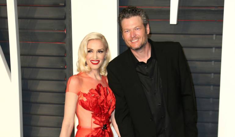 Gwen Stefani junto al cantante Blake Shelton.: Gwen Stefani: 'afortunada' de tener a Blake Shelton en su vida