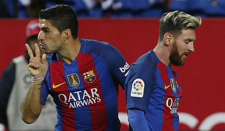 Messi y Suarez le dan la remontada a Barcelona ante Sevilla