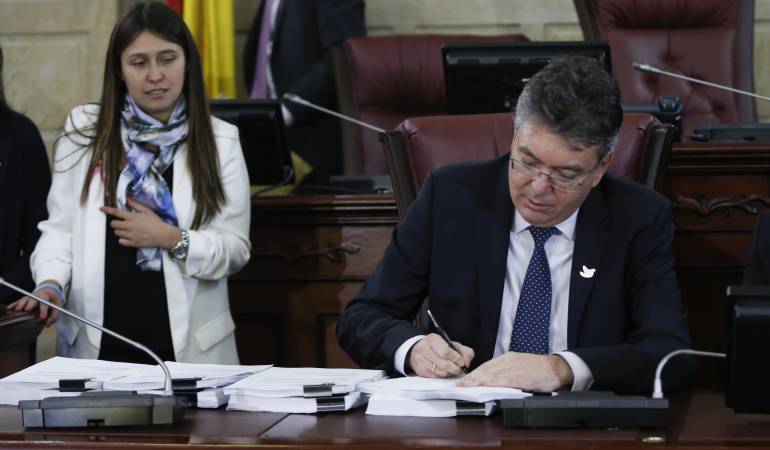 Ya son seis micos los que se ha encontrado en proyecto de reforma tributaria