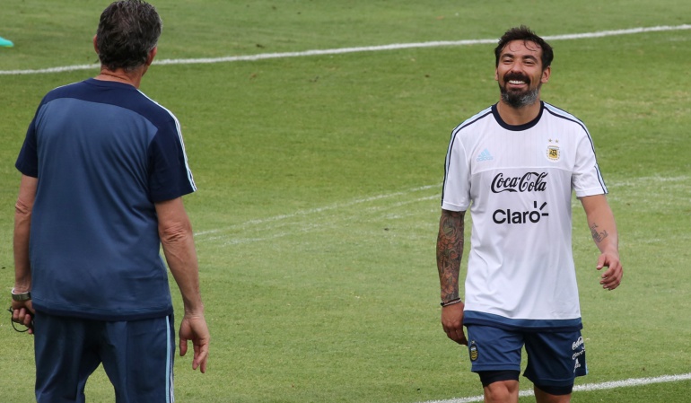 Lavezzi marihuana: Periodista reitera que Lavezzi fumó marihuana antes de partido ante Colombia