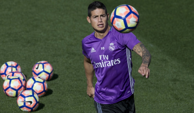 James Rodríguez Roberto Carlos: James tiene que pensar en qué puede mejorar, depende de él: Roberto Carlos