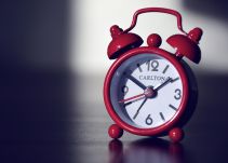 La exitosa empresa donde la jornada empieza a las 9:06 de la mañana (y ni un minuto antes)