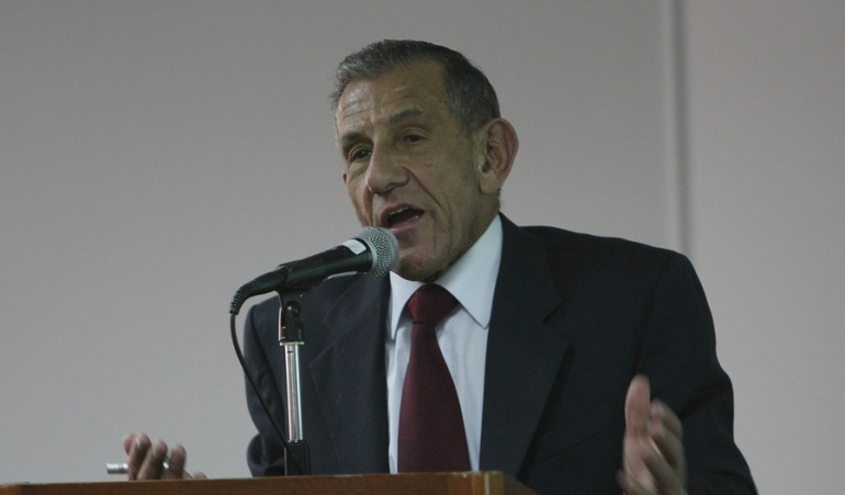 Es la perdida de un caudillo lleno de seguidores y detractores: Julio Londoño