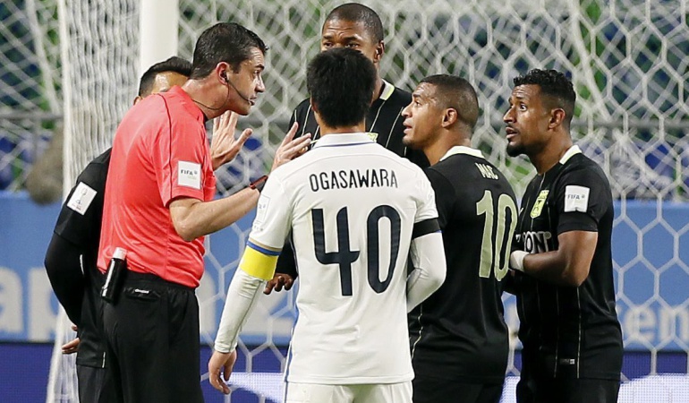 FIFA defiende penal Nacional: FIFA defiende el buen uso del asistente de video en el juego Nacional - Kashima