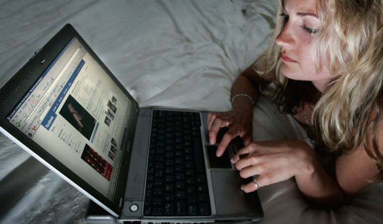 Cómo denunciar noticias falsas en Facebook: Qué puede hacer para detectar y denunciar noticias falsas en Facebook