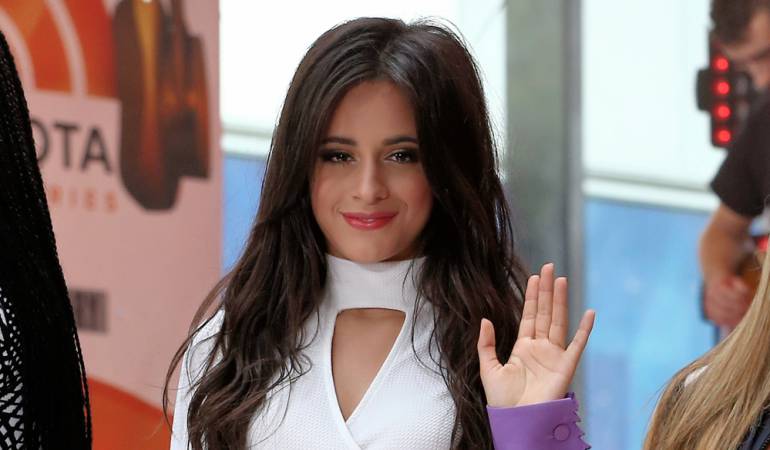 Camila Cabello quiere seguir su carrera como solista: Simon Cowell le ofrece un contrato en solitario a Camila Cabello