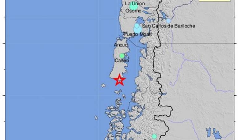 Alerta de tsunami en Chile tras sismo de 7.6: Chile ordena evacuar litoral en 5 regiones ante alerta de tsunami tras sismo