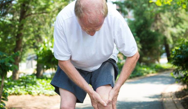El momento de la evolución que puede explicar los comunes dolores de cadera, hombros y rodilla