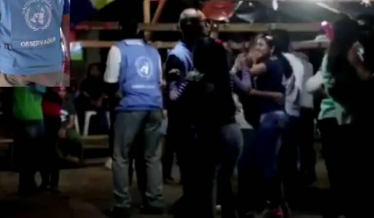 baile de año nuevo de la ONU y las FARC: Farc califican de 'hecho histórico' a su fiesta de fin de año en La Guajira