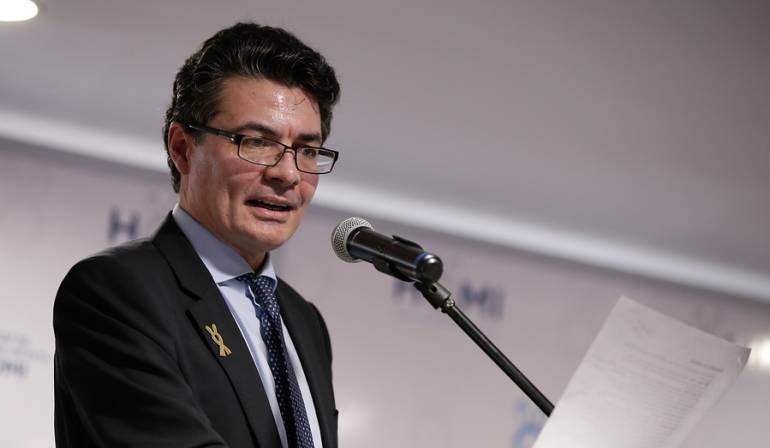 Vacunas contra el papiloma: MinSalud a responder en Congreso por vacunas contra el papiloma