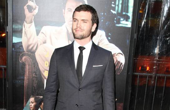Live By Night, película en la que sale Austin Swift hermano de Taylot Swift: Austin Swift, el hermano de Taylor Swift quien se consolida como actor Live By Night, película en la que sale Austin Swift hermano de Taylot Swift: Austin Swift, el hermano de Taylor Swift quien se consolida como actor