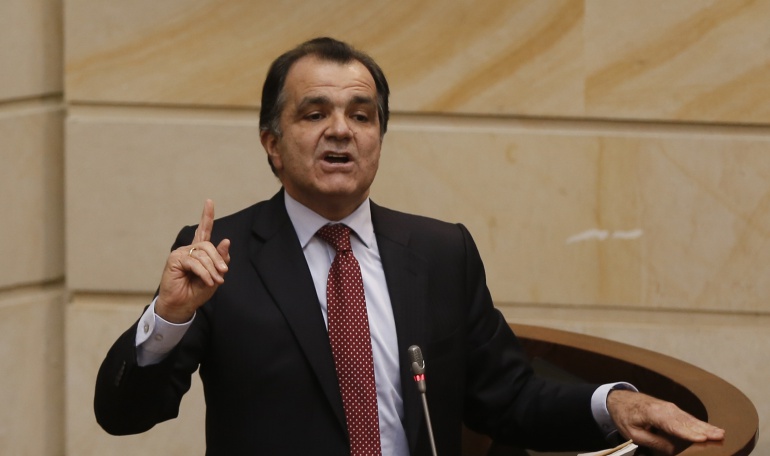 Caso hacker: La Fiscalía archivó la investigación contra Óscar Iván Zuluaga por el caso Hacker