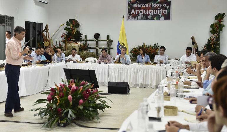 Proyectos del posconflicto: Santos activó el 'Plan 100 Días' con más de 700 proyectos para 51 municipios