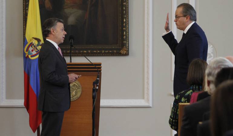 Nuevo procurador general de la Nación: La corrupción y no la guerra es hoy el peor enemigo del país: nuevo procurador Carrillo