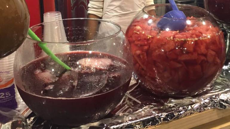 Las bebidas a las que aprendí a tenerle cuidado en Colombia (y otras que son una delicia)