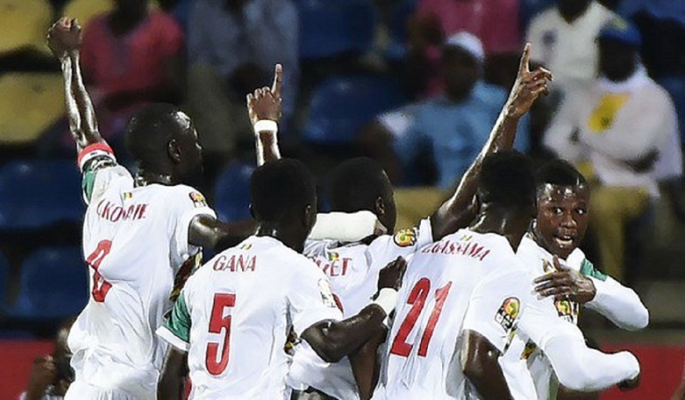 Senegal 2-0 Zimbabue Copa África: Senegal, primer equipo en clasificarse a los cuartos de final de la Copa África