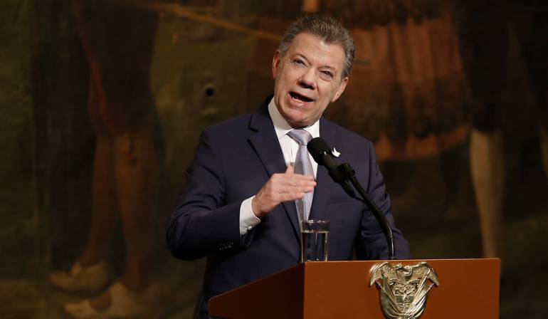 Santos Odebrecht: Gabinete en pleno sale en defensa del presidente Santos por caso Odebrecht