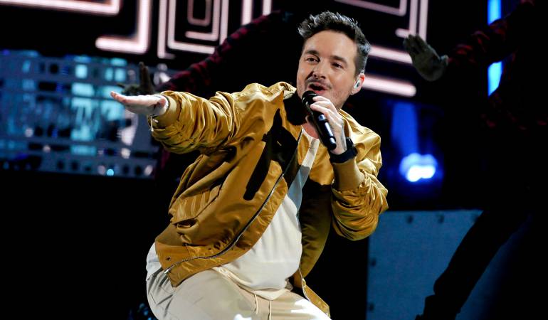 Records Guinness J Balvin: ¡Oficialmente asombroso! J Balvin logró un Records Guinness