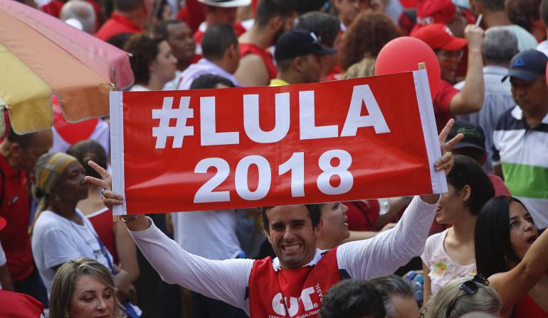 Candidatura para la presidencia de Brasil Lula: Lula prepara otra candidatura pese a los cargos en su contra