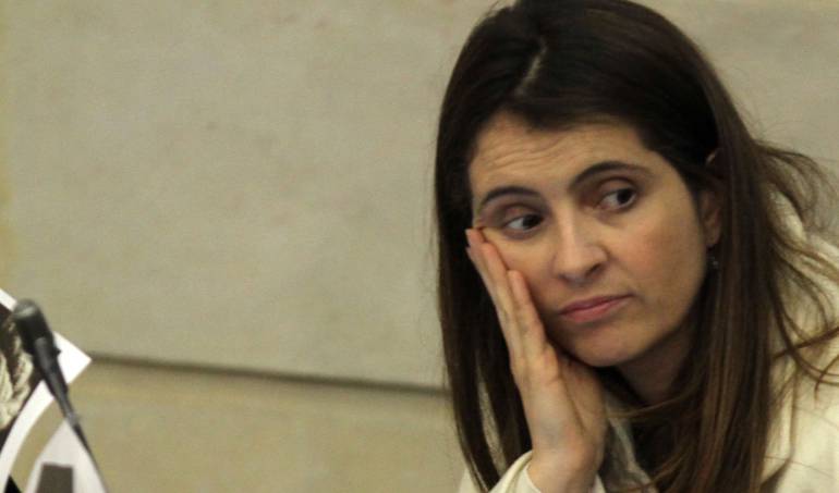 House of cards mencionó a Plaoma Valencia en su cuenta de twitter: El mensaje de "House of Cards" a la senadora Valencia