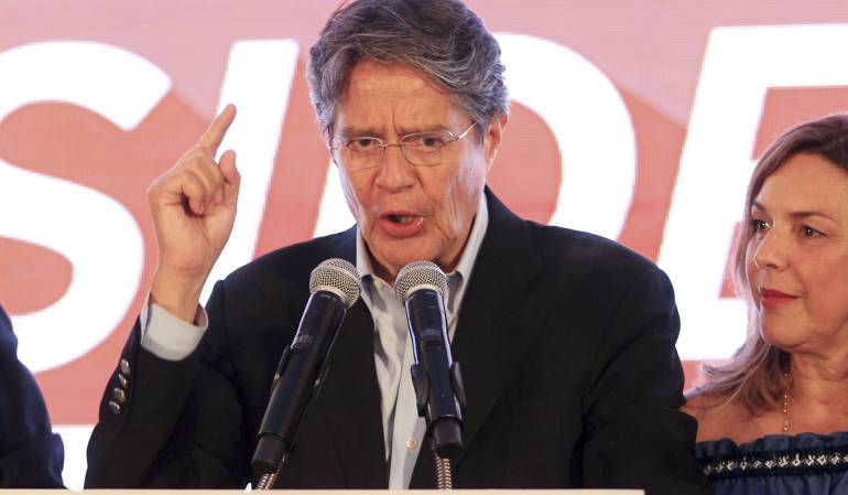 Candidato opositor Guillermo Lasso, en Ecuador
