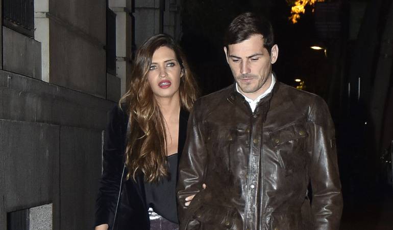 La presentadora española Sara Carbonero y su esposo el arquero del Porto, Iker Casillas.