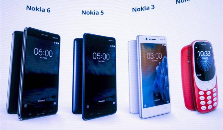 Congreso MWC: Dobles cámaras, grandes pantallas y una atracción de nostalgia en el MWC