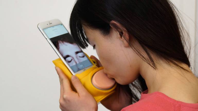 Kissenger: gadget para enviar besos a distancia